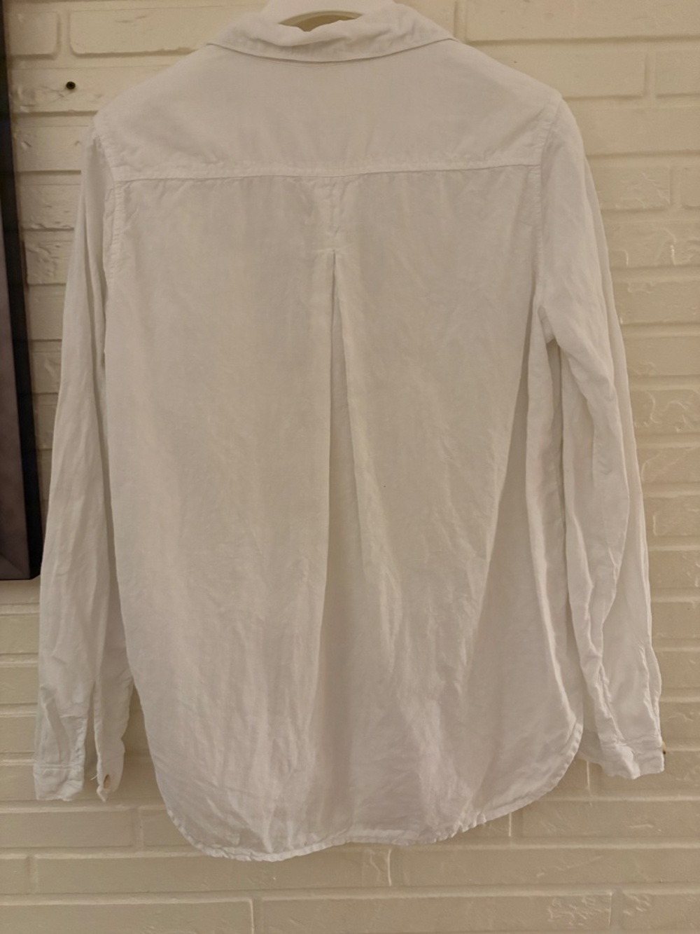 Cloth and Stone 100% Linen button up size M - Picture 2 of 4